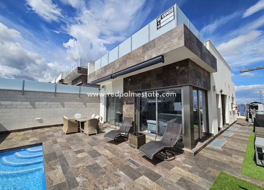 Reventa - Villa -
Orihuela Costa - Villamartín