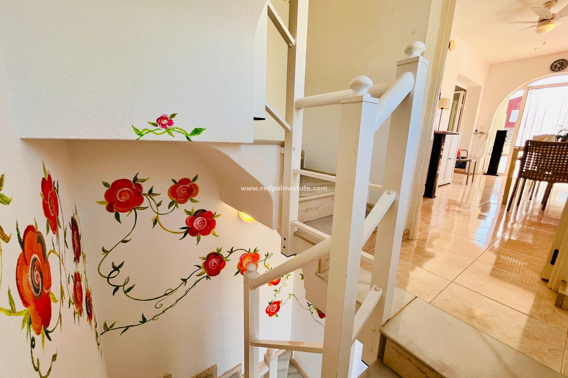 Reventa - Villa -
Orihuela Costa - Villamartín