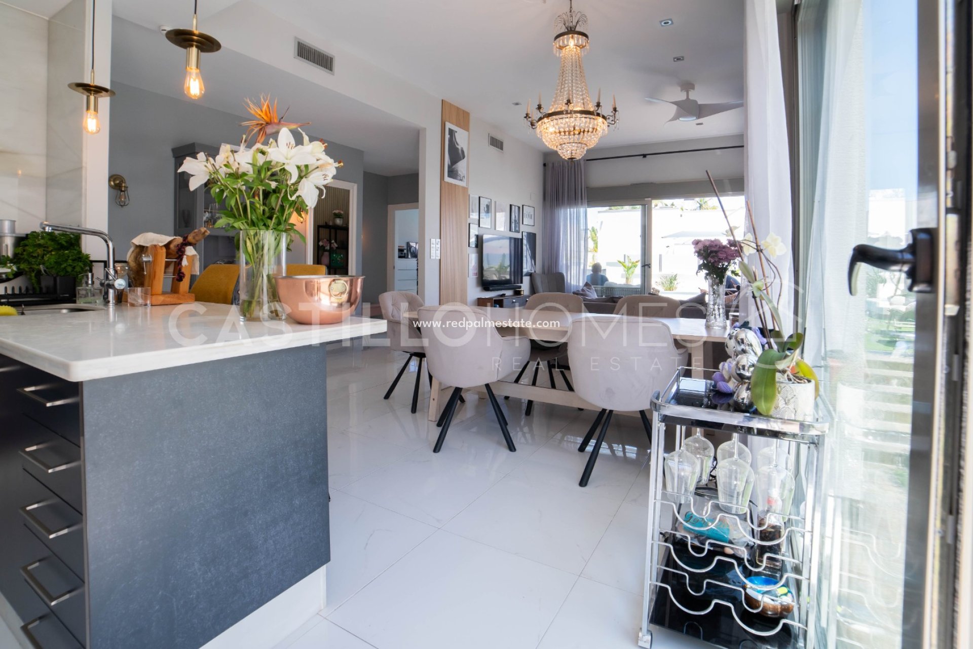 Reventa - Villa -
Orihuela Costa - Villamartín