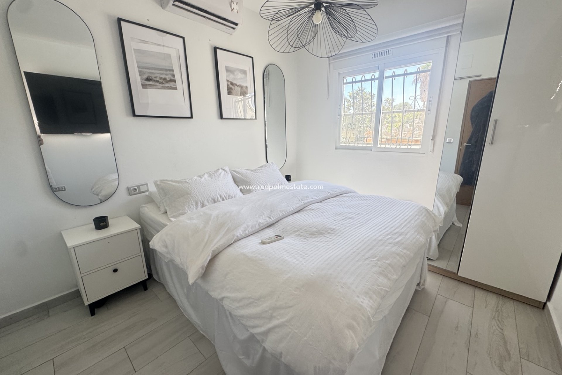 Reventa - Villa -
Orihuela Costa - Villamartín