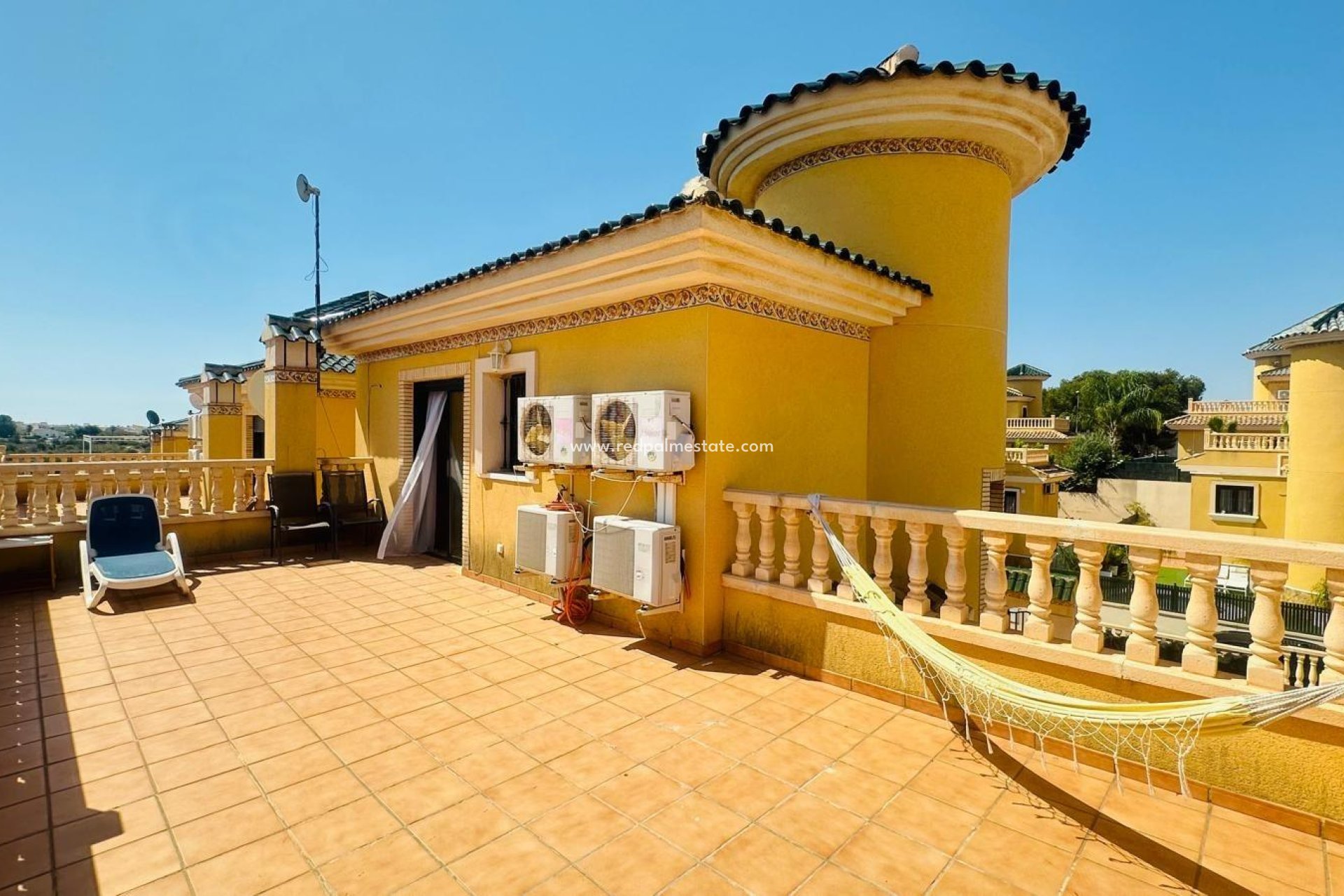 Reventa - Villa -
Orihuela Costa - Villamartín