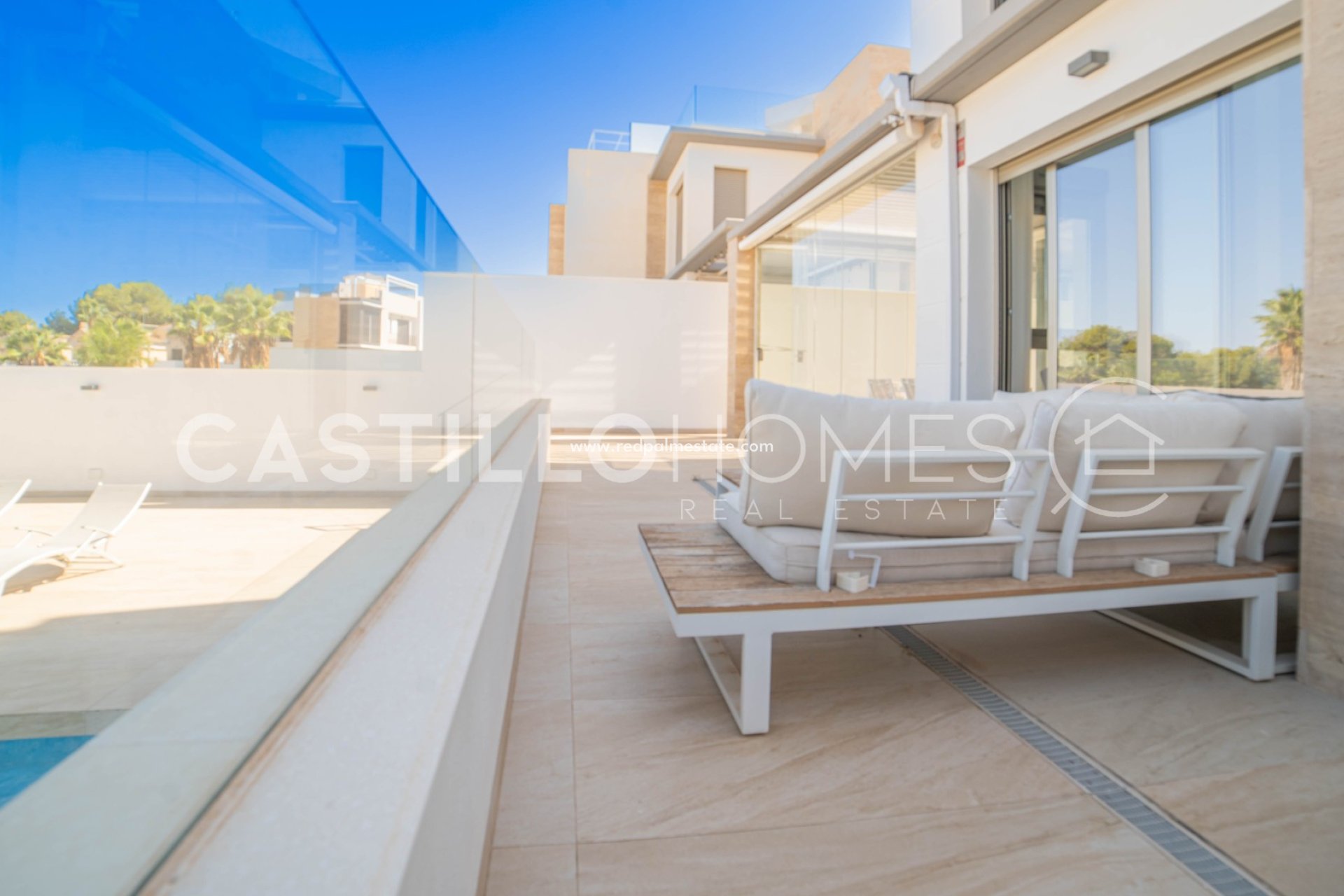 Reventa - Villa -
Orihuela Costa - Villamartín