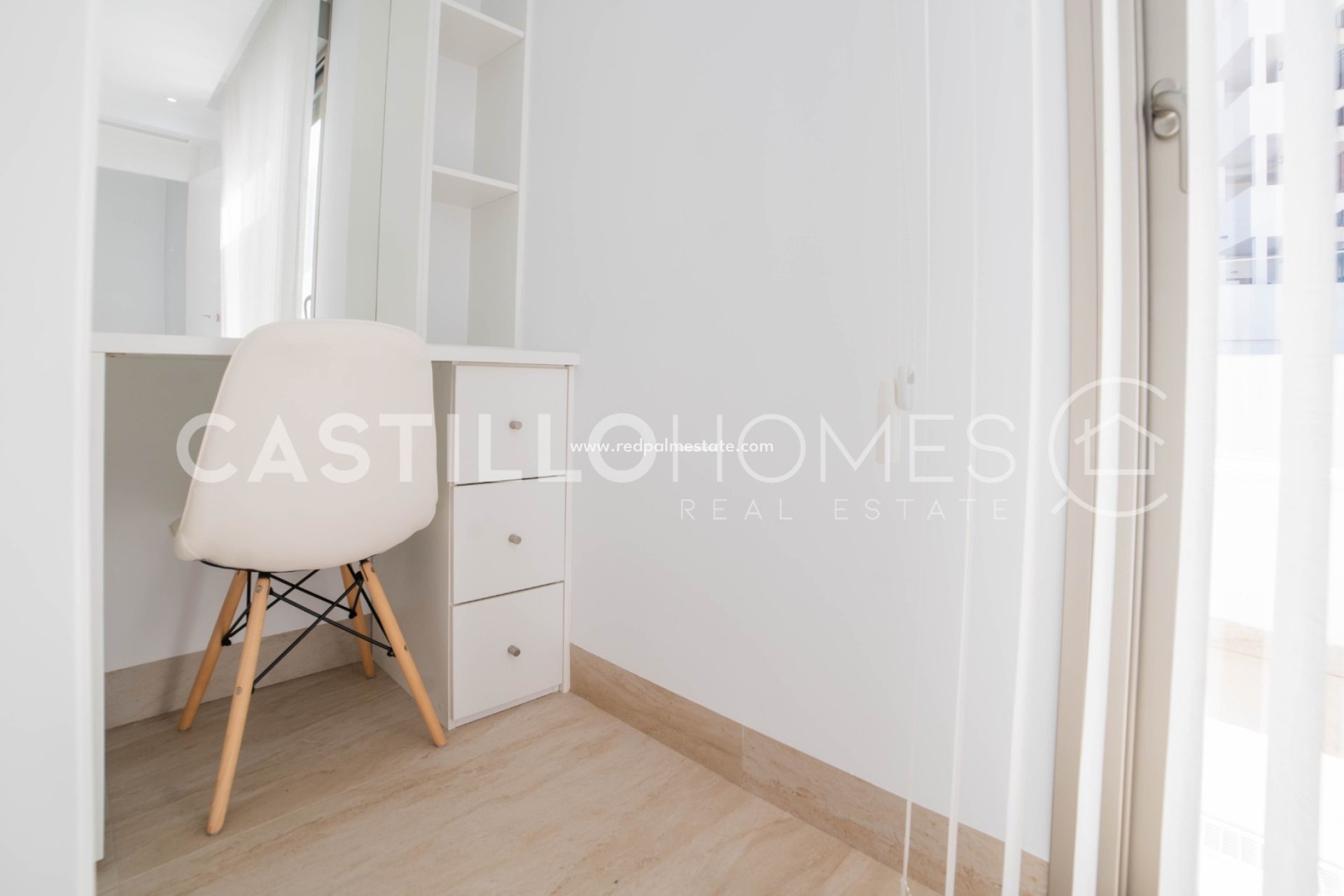 Reventa - Villa -
Orihuela Costa - Villamartín