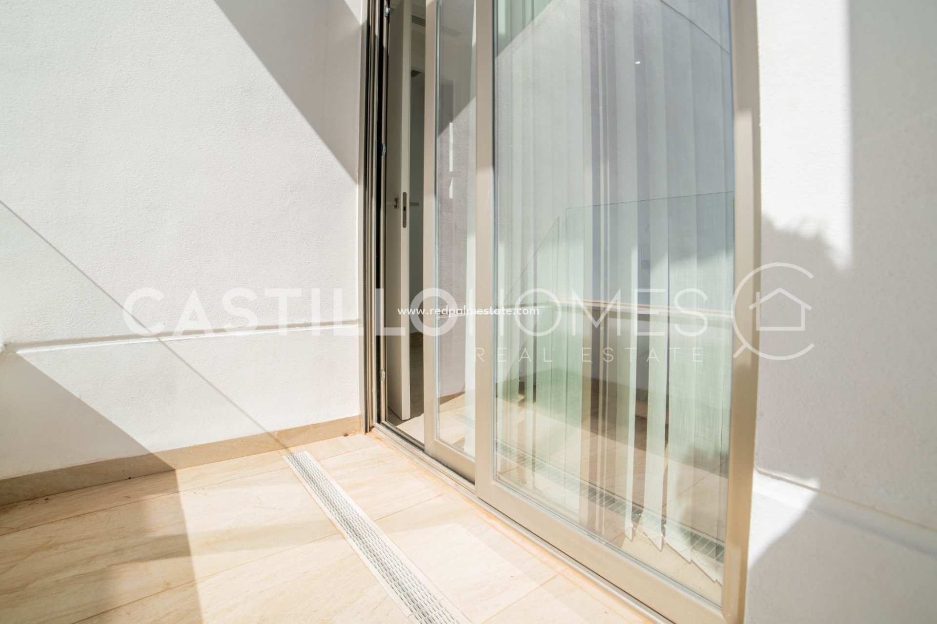 Reventa - Villa -
Orihuela Costa - Villamartín