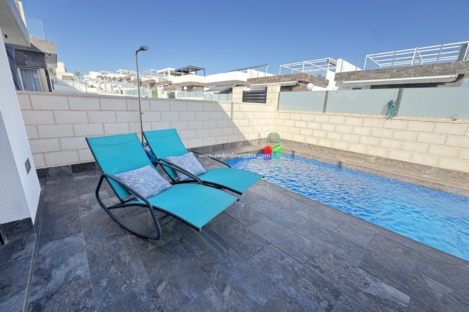 Reventa - Villa -
Orihuela Costa - Villamartín