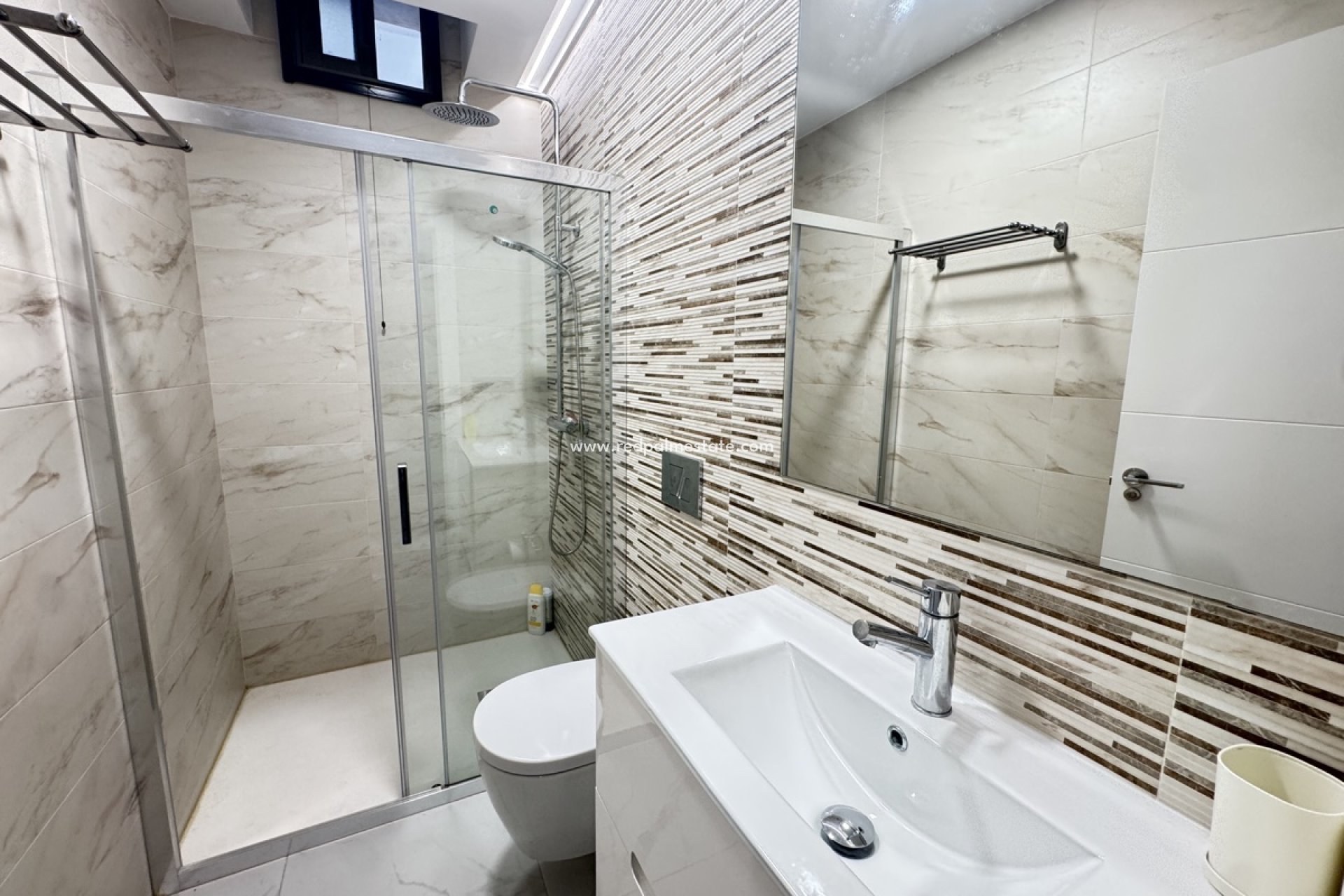 Reventa - Villa -
Orihuela Costa - Villamartín