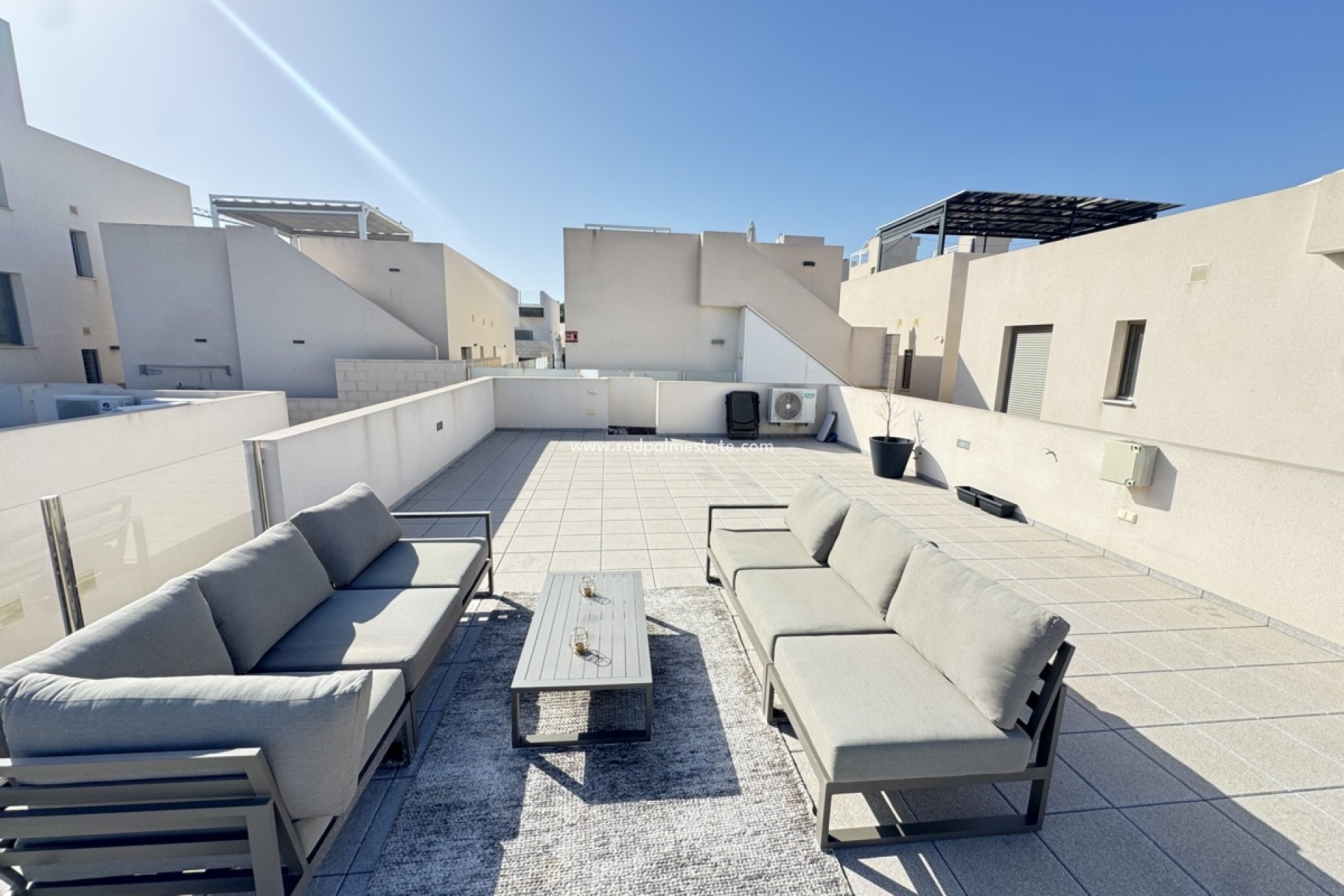 Reventa - Villa -
Orihuela Costa - Villamartín