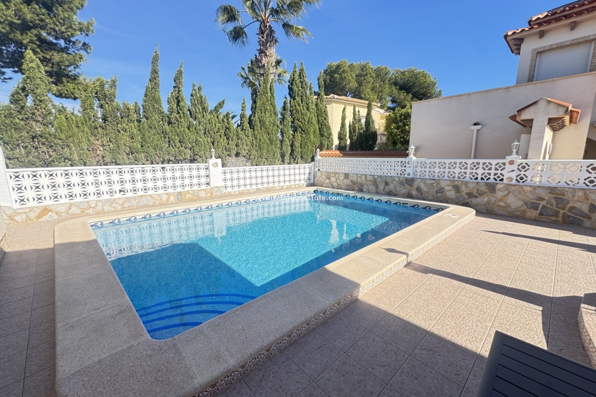 Reventa - Villa -
Orihuela Costa - Villamartín