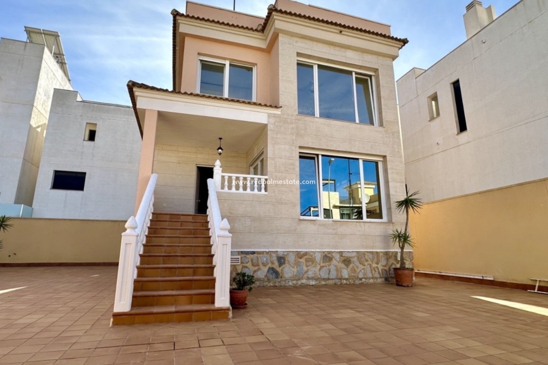 Reventa - Villa -
Orihuela Costa - Villamartín