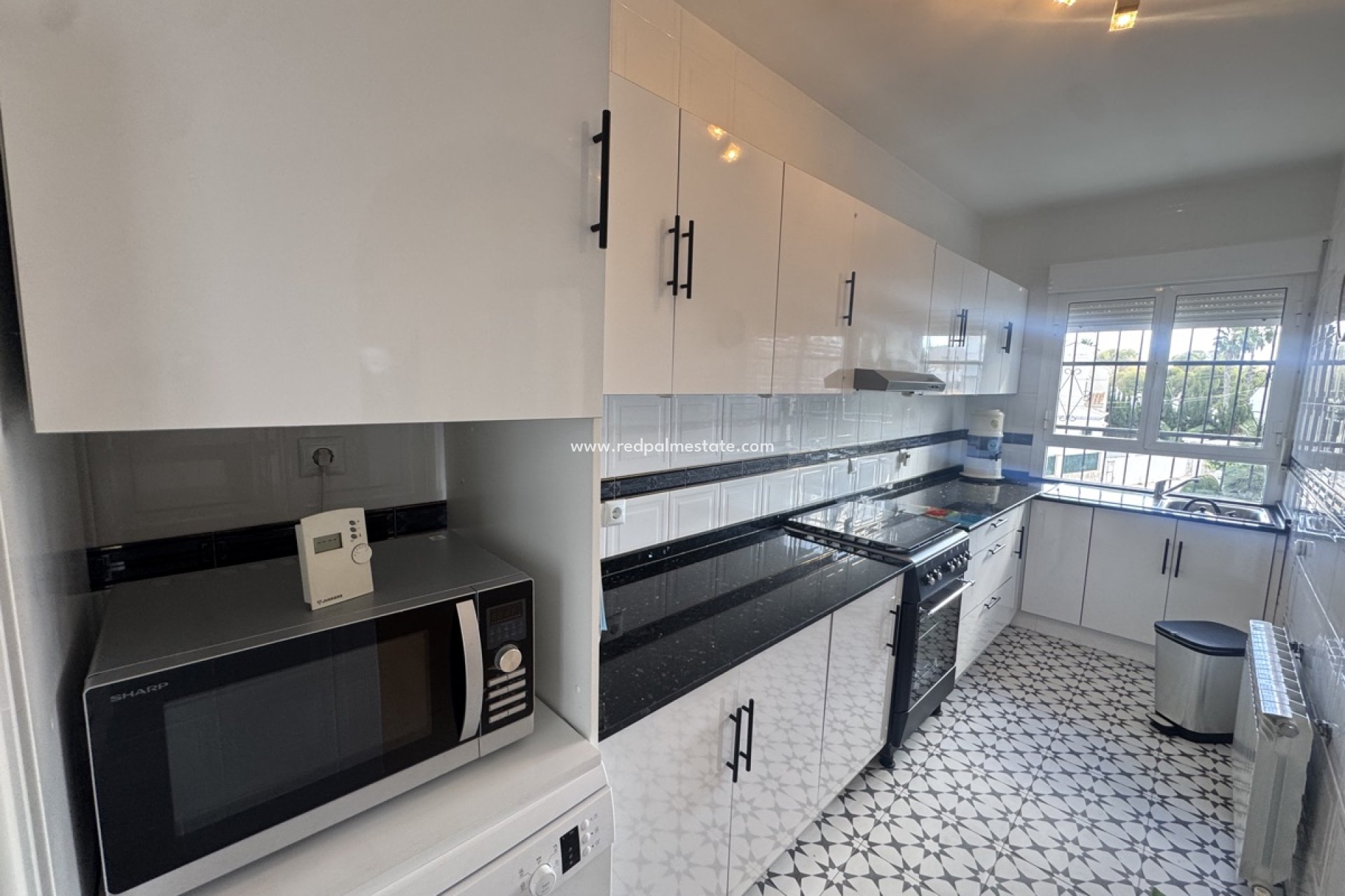 Reventa - Villa -
Orihuela Costa - Villamartín