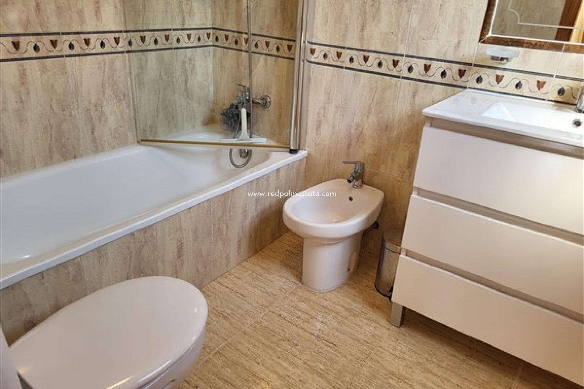 Reventa - Villa -
Orihuela Costa - Villamartín