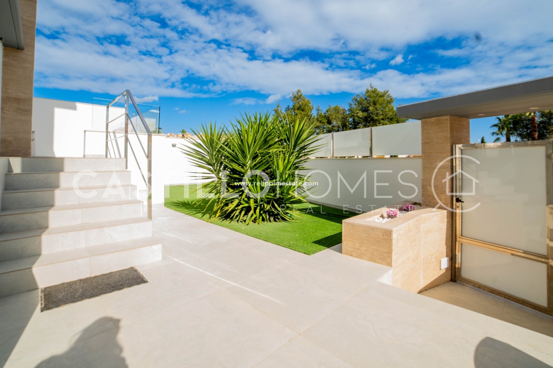 Reventa - Villa -
Orihuela Costa - Villamartín