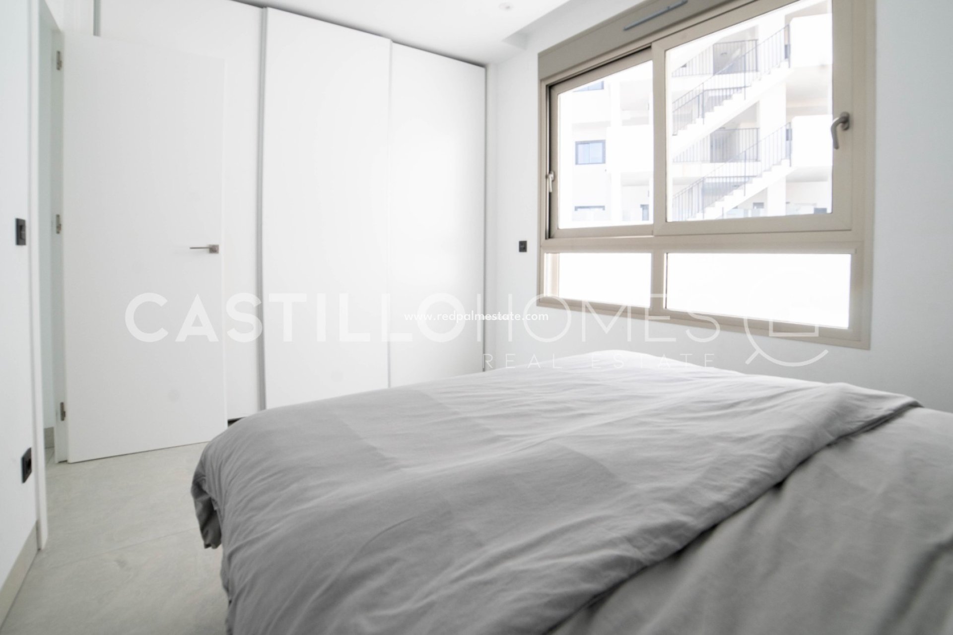 Reventa - Villa -
Orihuela Costa - Villamartín