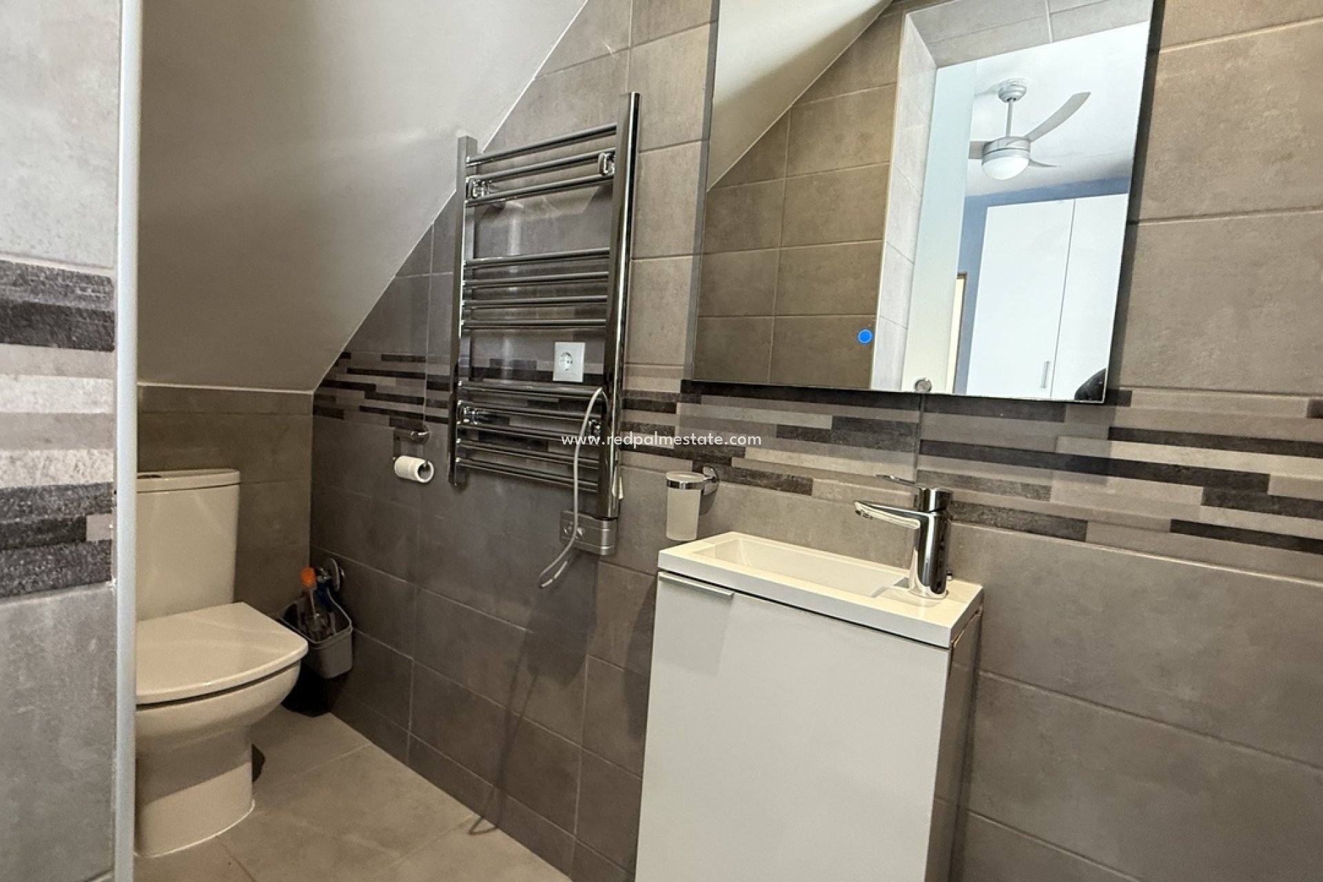 Reventa - Villa -
Orihuela Costa - Villamartín