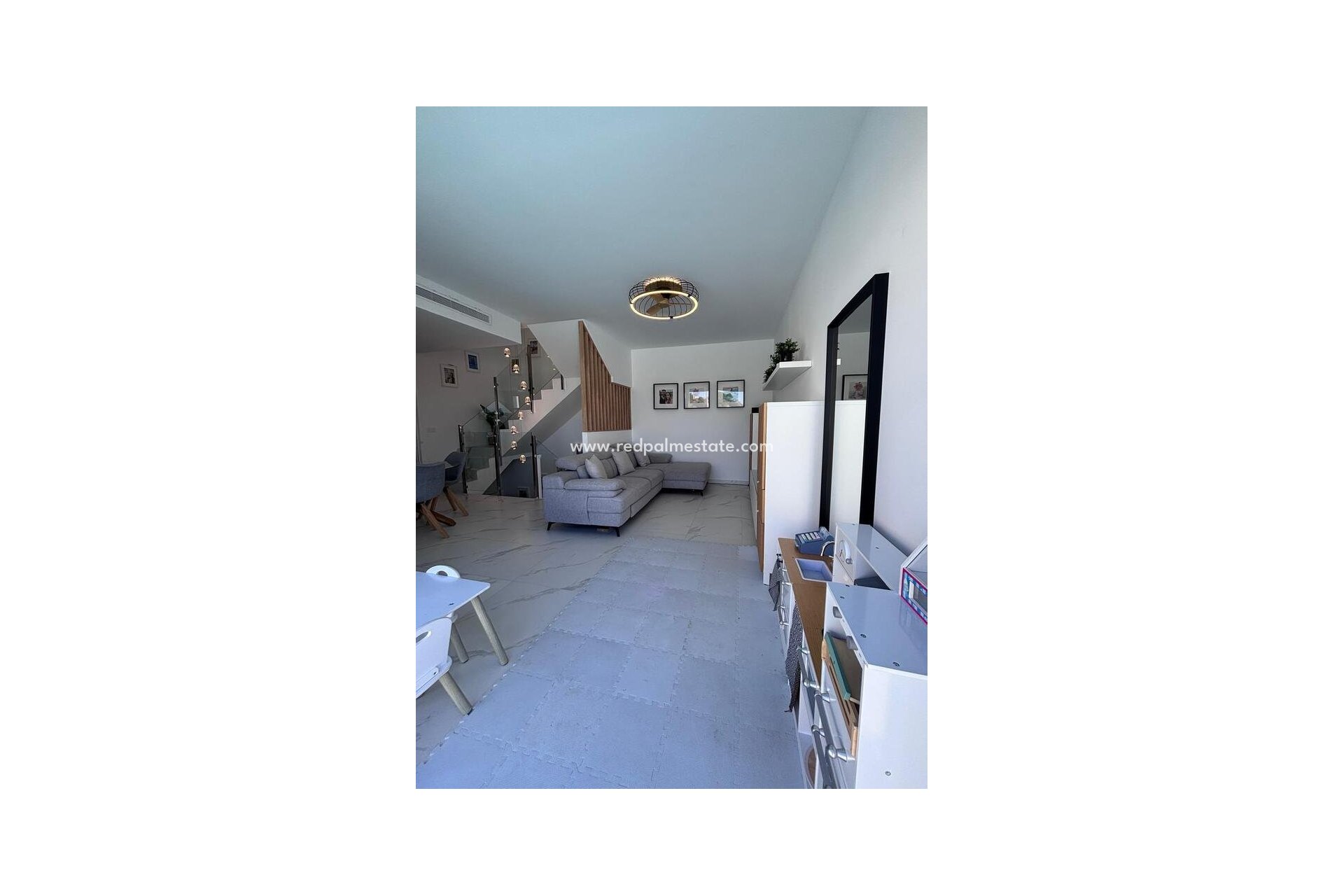 Reventa - Villa -
Orihuela Costa - Villamartín