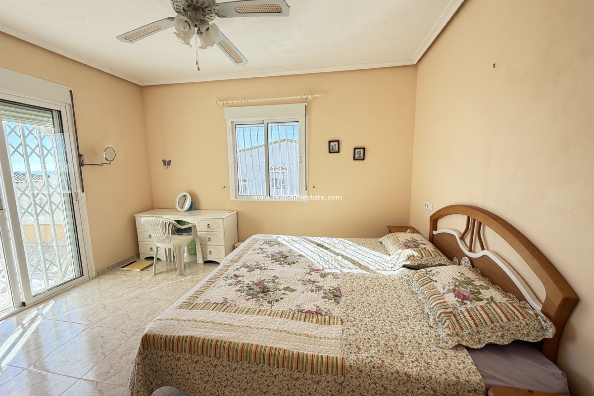 Reventa - Villa -
Orihuela Costa - Villamartín