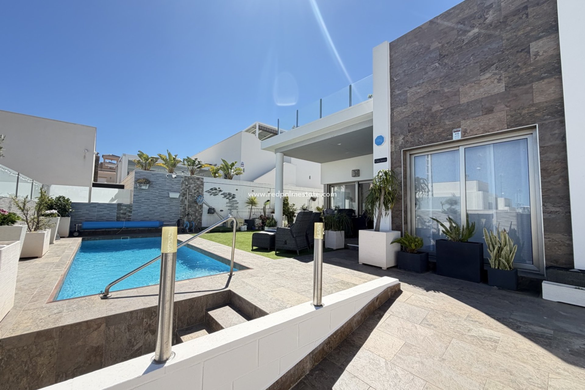Reventa - Villa -
Orihuela Costa - Villamartín