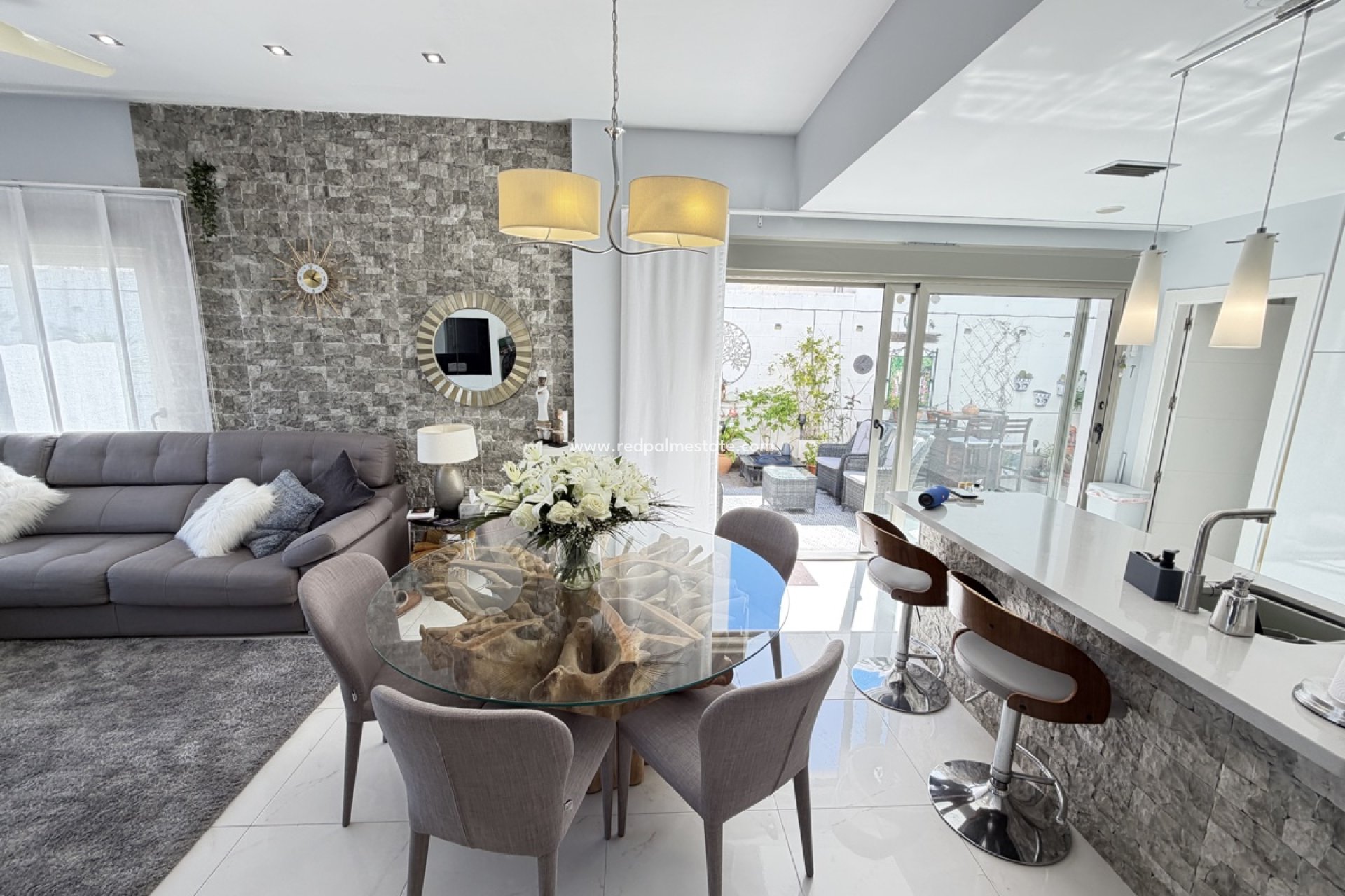 Reventa - Villa -
Orihuela Costa - Villamartín