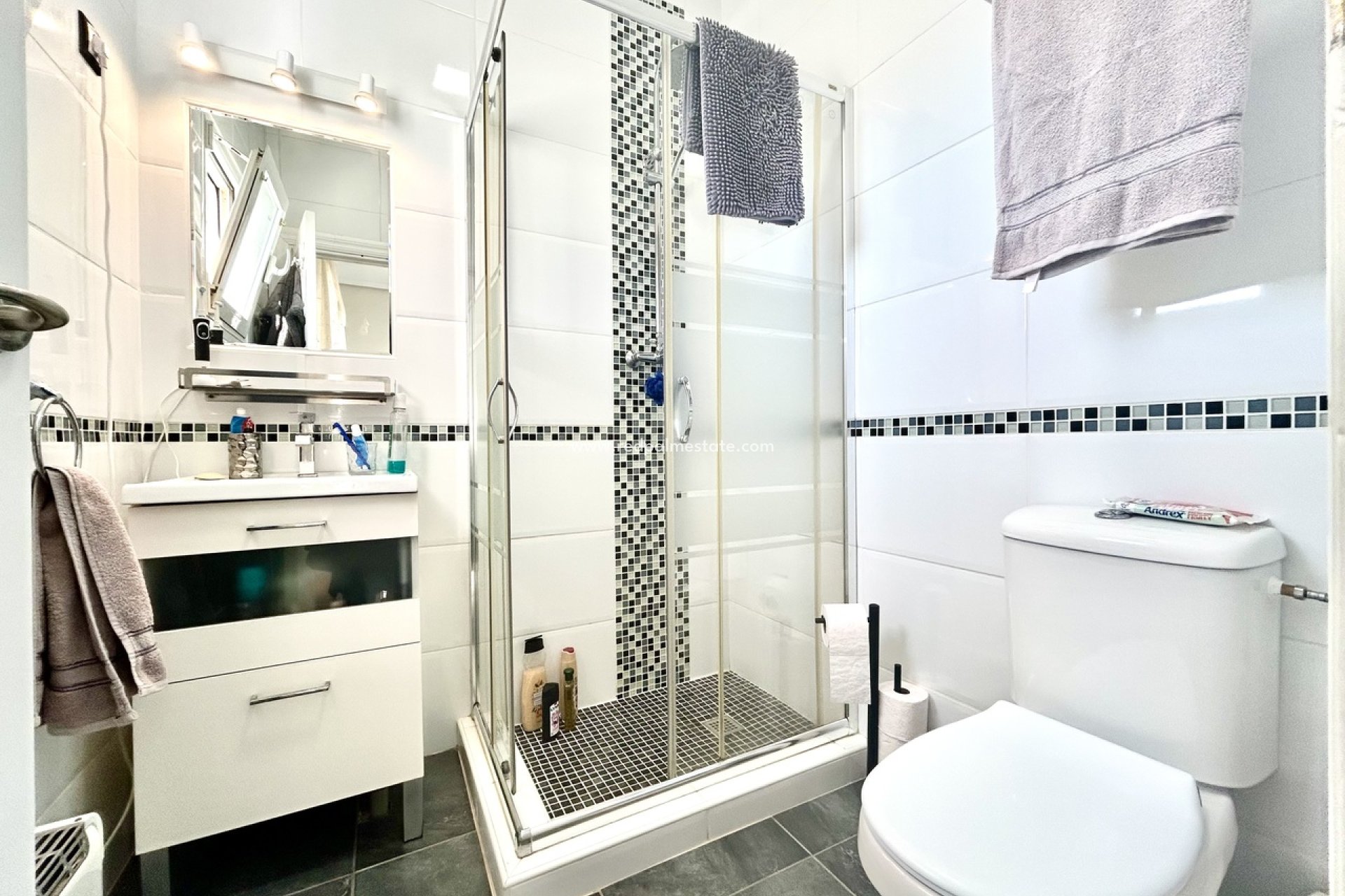 Reventa - Villa -
Orihuela Costa - Villamartín