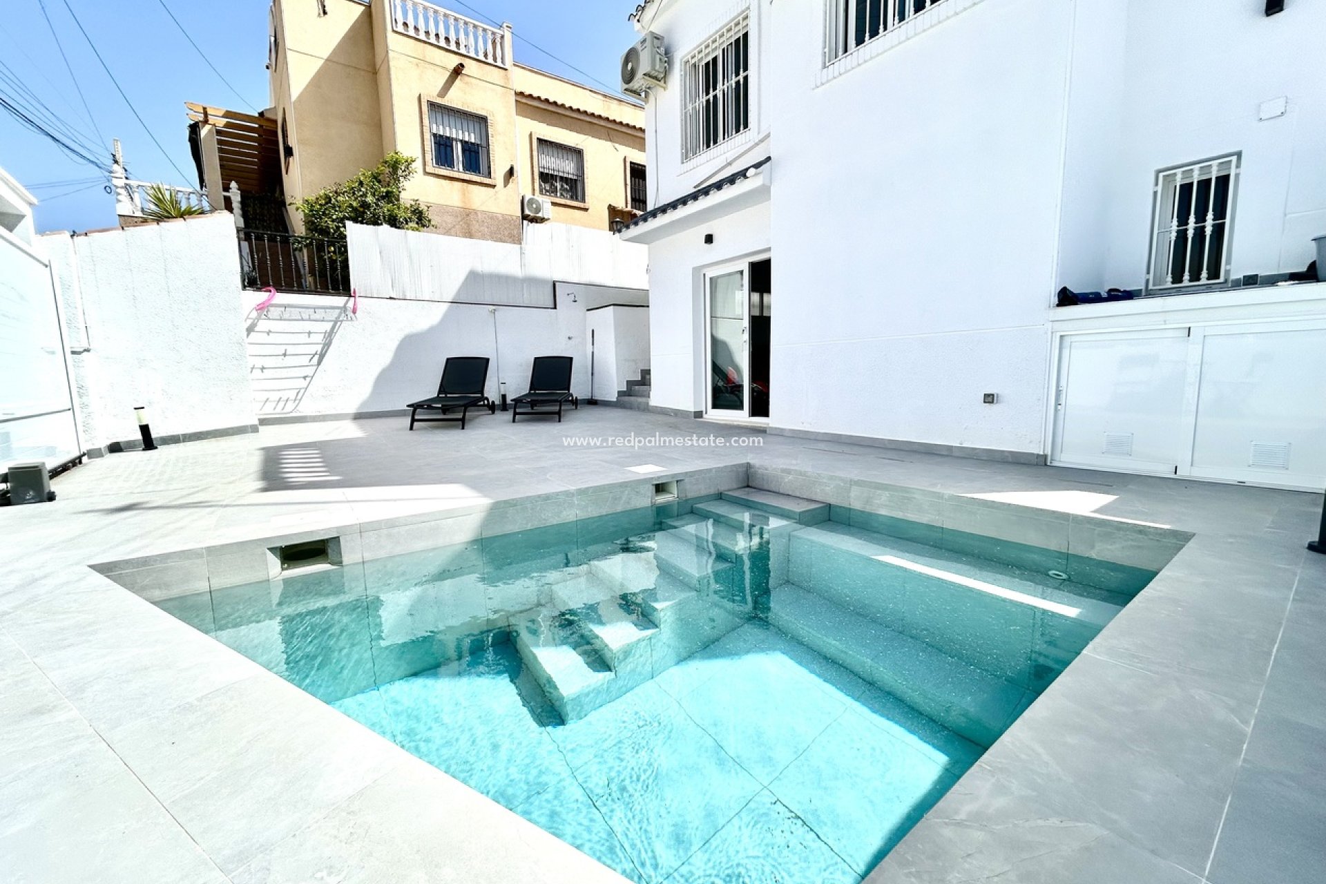 Reventa - Villa -
Orihuela Costa - Villamartín