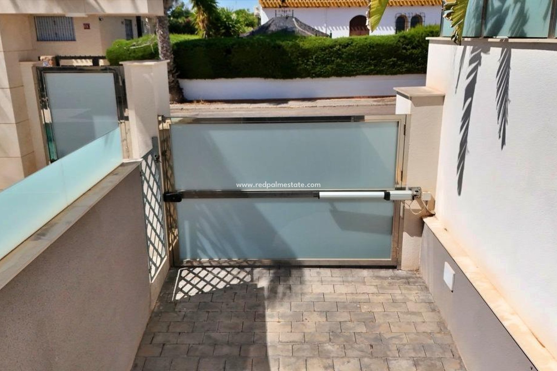 Reventa - Villa -
Orihuela Costa - Villamartín