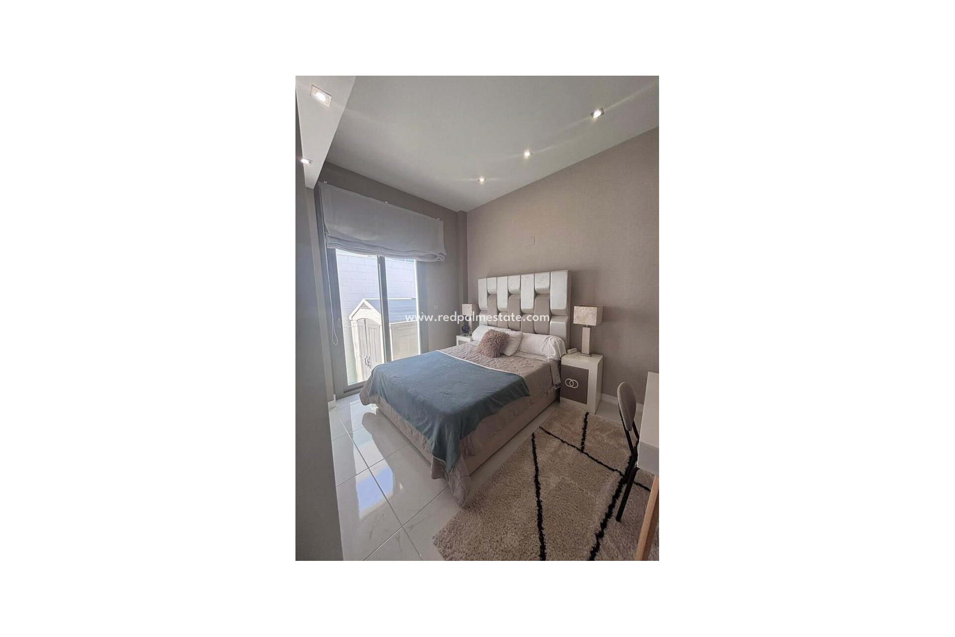 Reventa - Villa -
Orihuela Costa - Villamartín