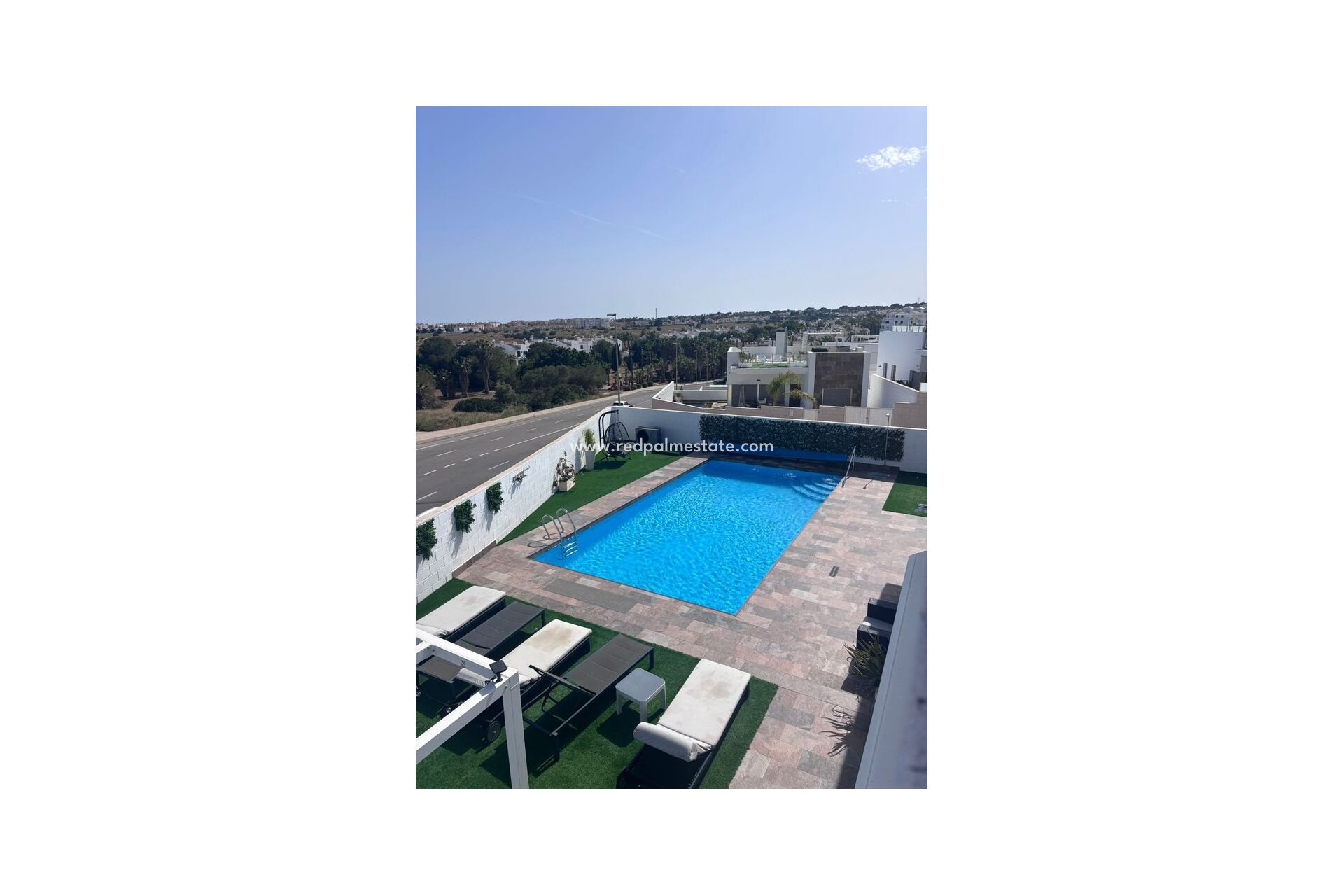 Reventa - Villa -
Orihuela Costa - Villamartín
