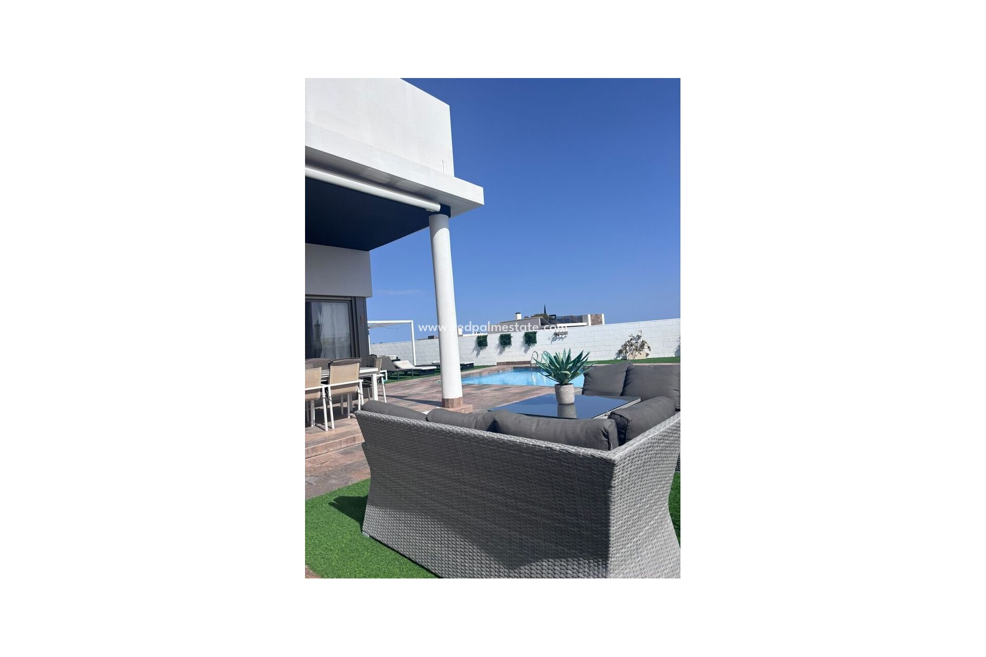 Reventa - Villa -
Orihuela Costa - Villamartín