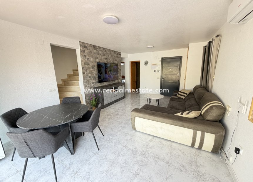 Reventa - Villa -
Orihuela Costa - Villamartín