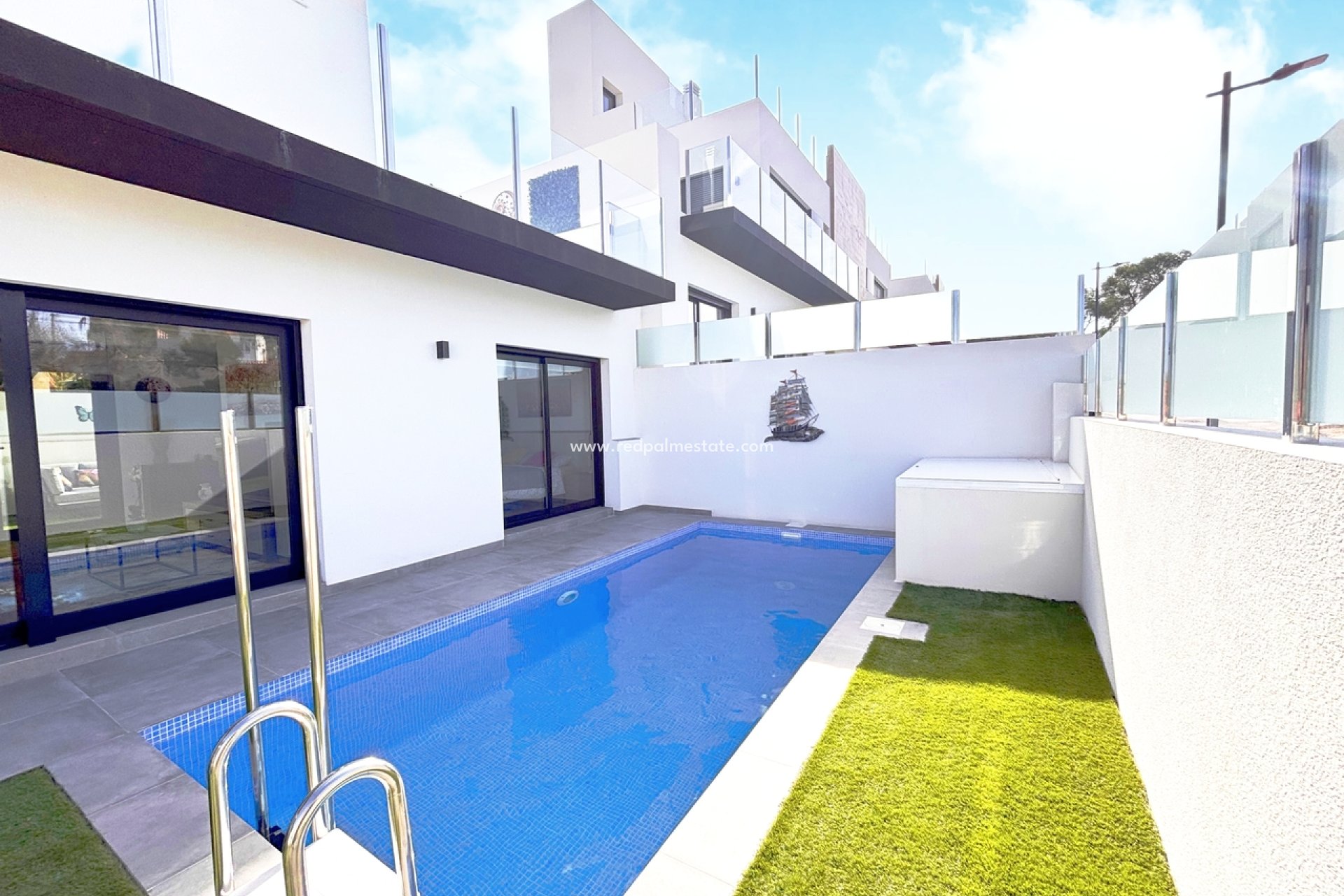 Reventa - Villa -
Orihuela Costa - Villamartín