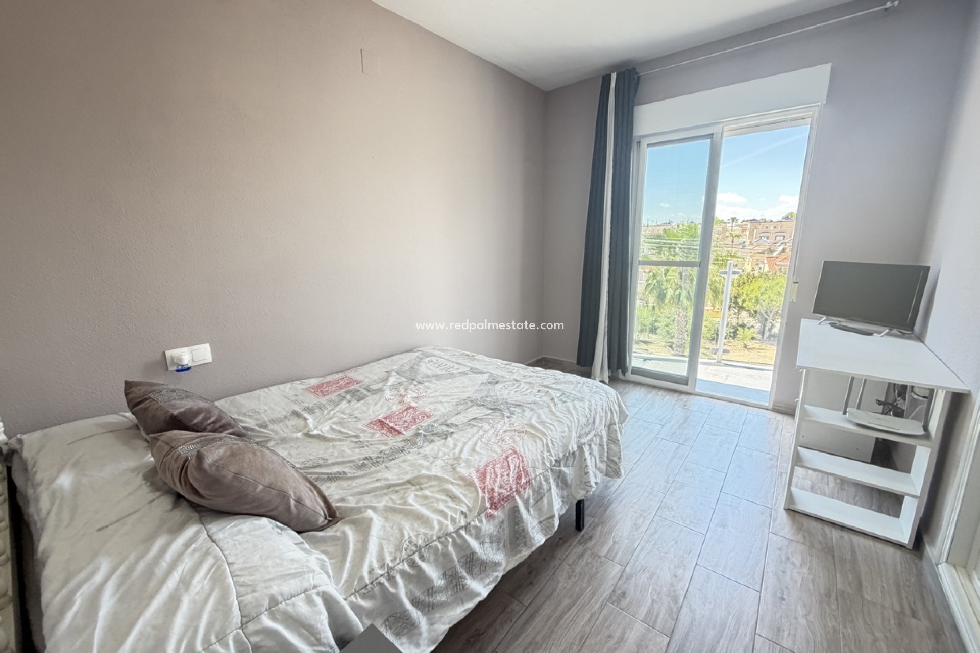 Reventa - Villa -
Orihuela Costa - Villamartín