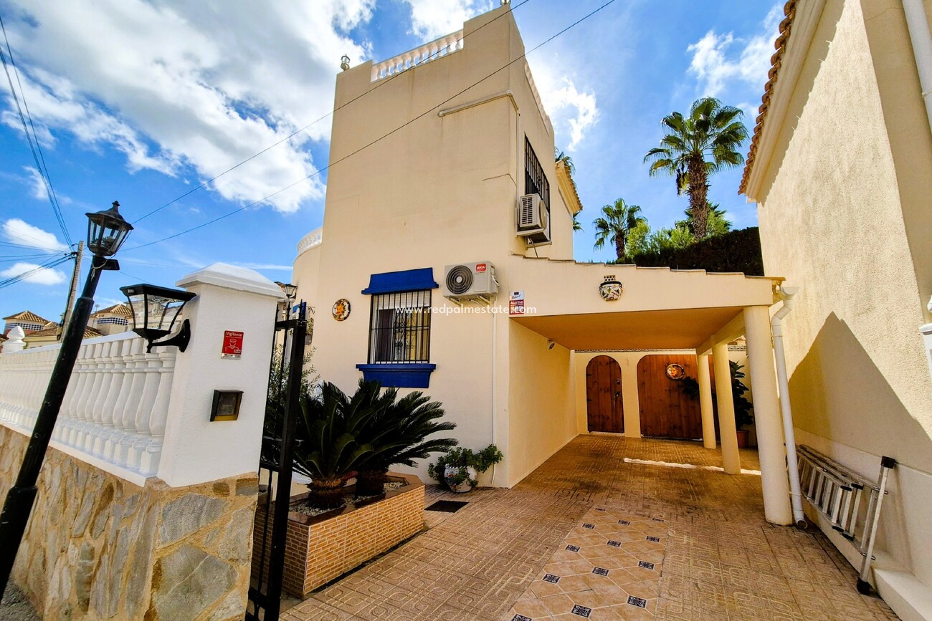 Reventa - Villa -
Orihuela Costa - Villamartín