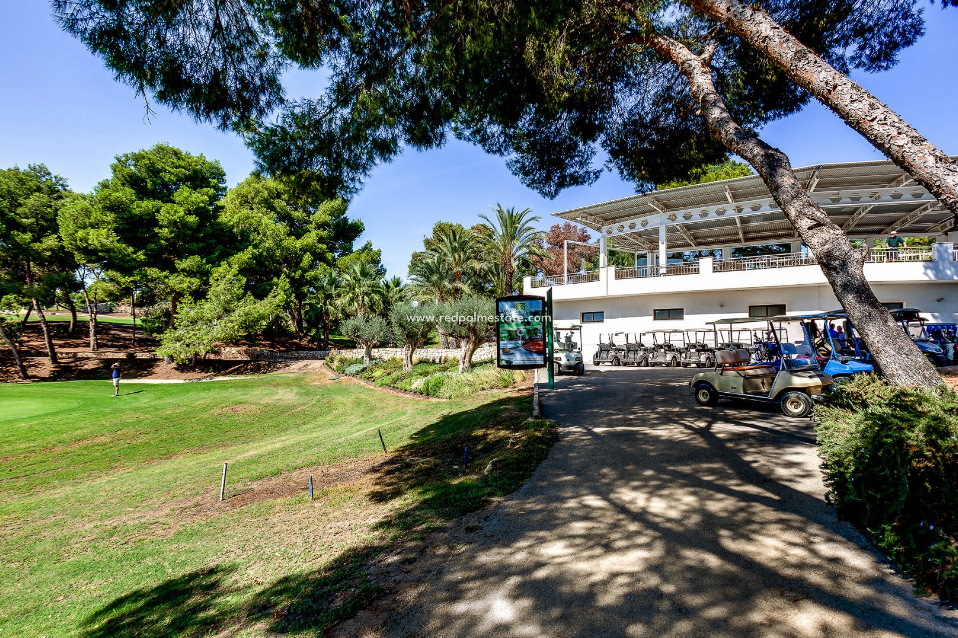 Reventa - Villa -
Orihuela Costa - Villamartín