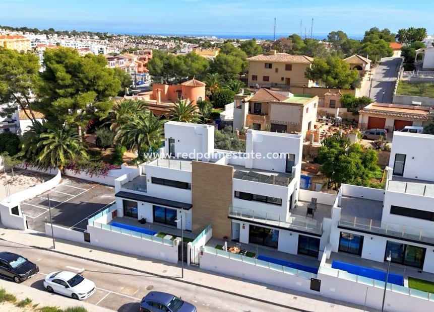 Reventa - Villa -
Orihuela Costa - Villamartín