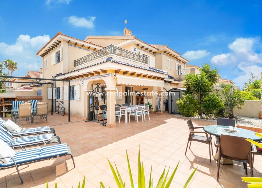 Reventa - Villa -
Orihuela Costa - Zeniamar-Horizonte-La Campana