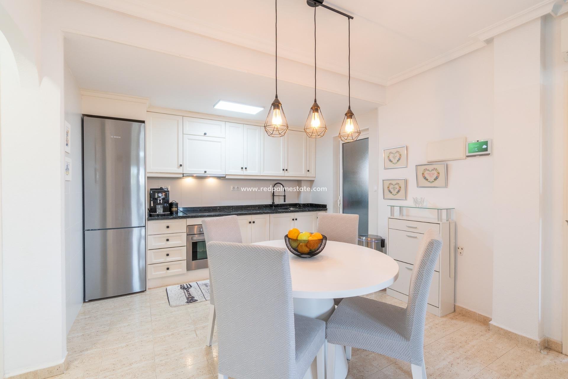 Reventa - Villa -
Orihuela Costa - Zeniamar-Horizonte-La Campana