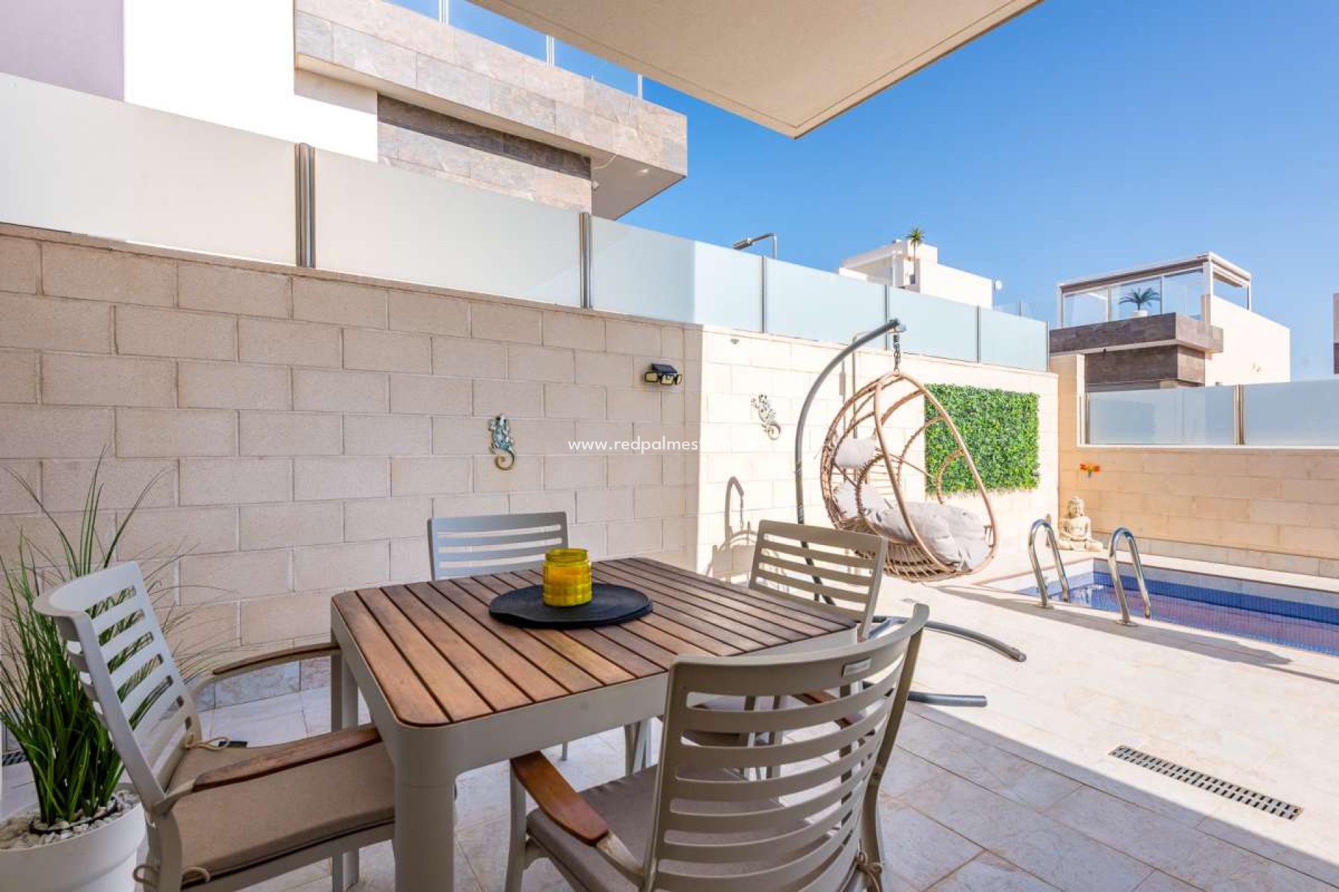 Reventa - Villa -
Orihuela Costa