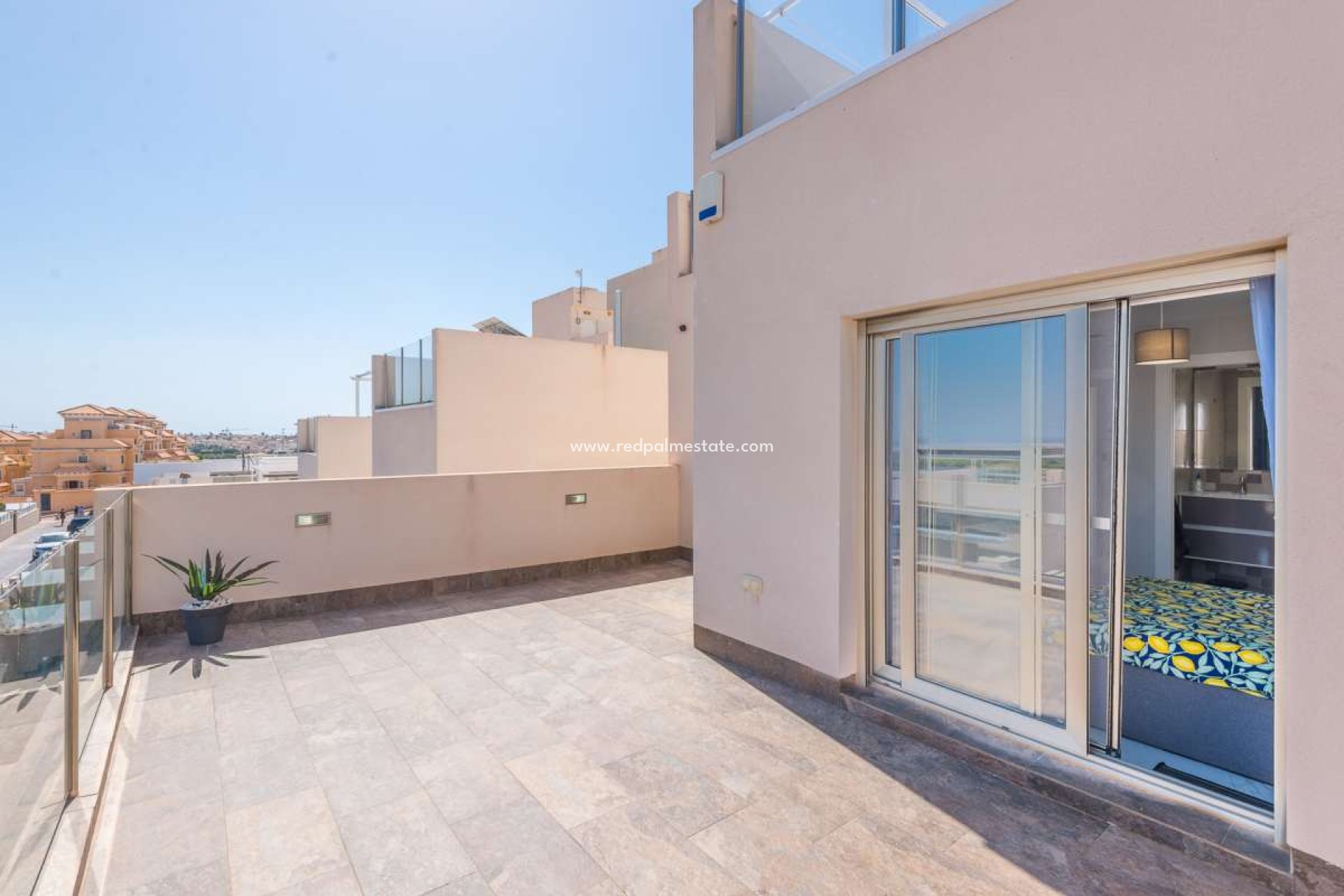 Reventa - Villa -
Orihuela Costa