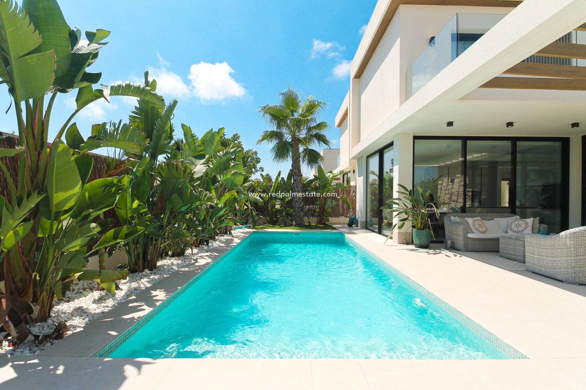 Reventa - Villa -
Orihuela Costa