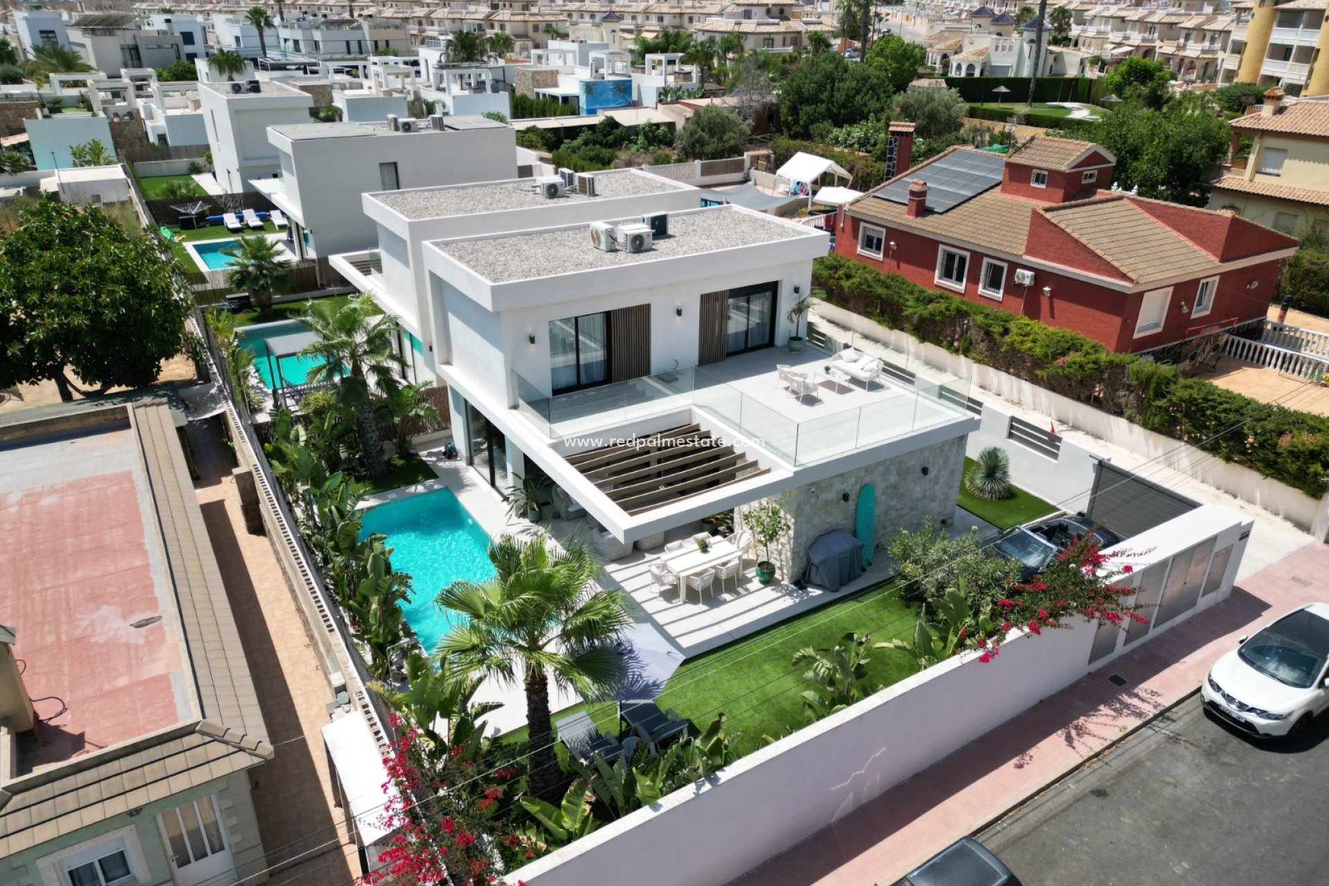 Reventa - Villa -
Orihuela Costa