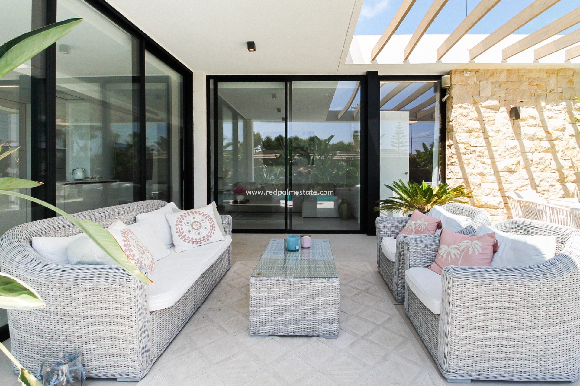 Reventa - Villa -
Orihuela Costa