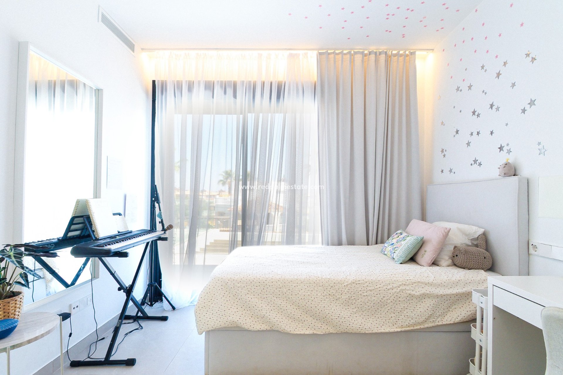 Reventa - Villa -
Orihuela Costa