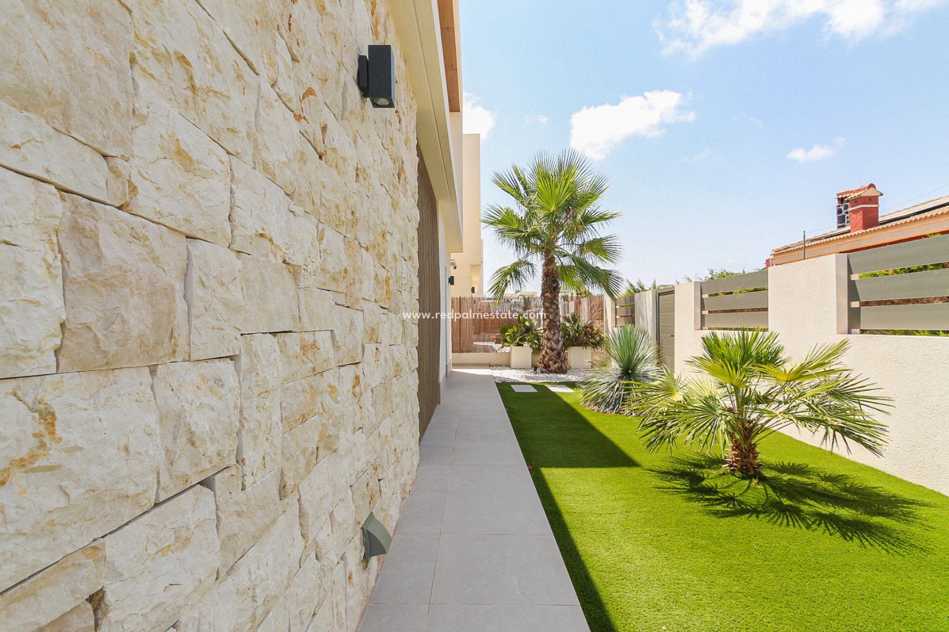 Reventa - Villa -
Orihuela Costa