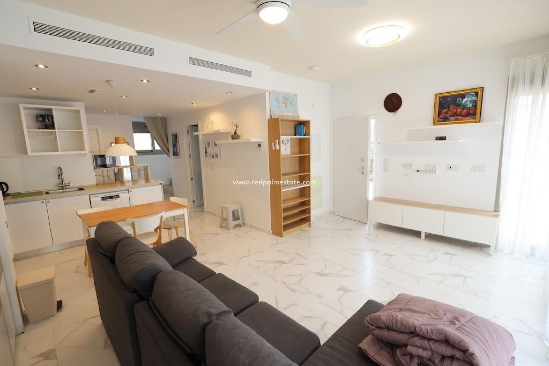 Reventa - Villa -
Orihuela Costa