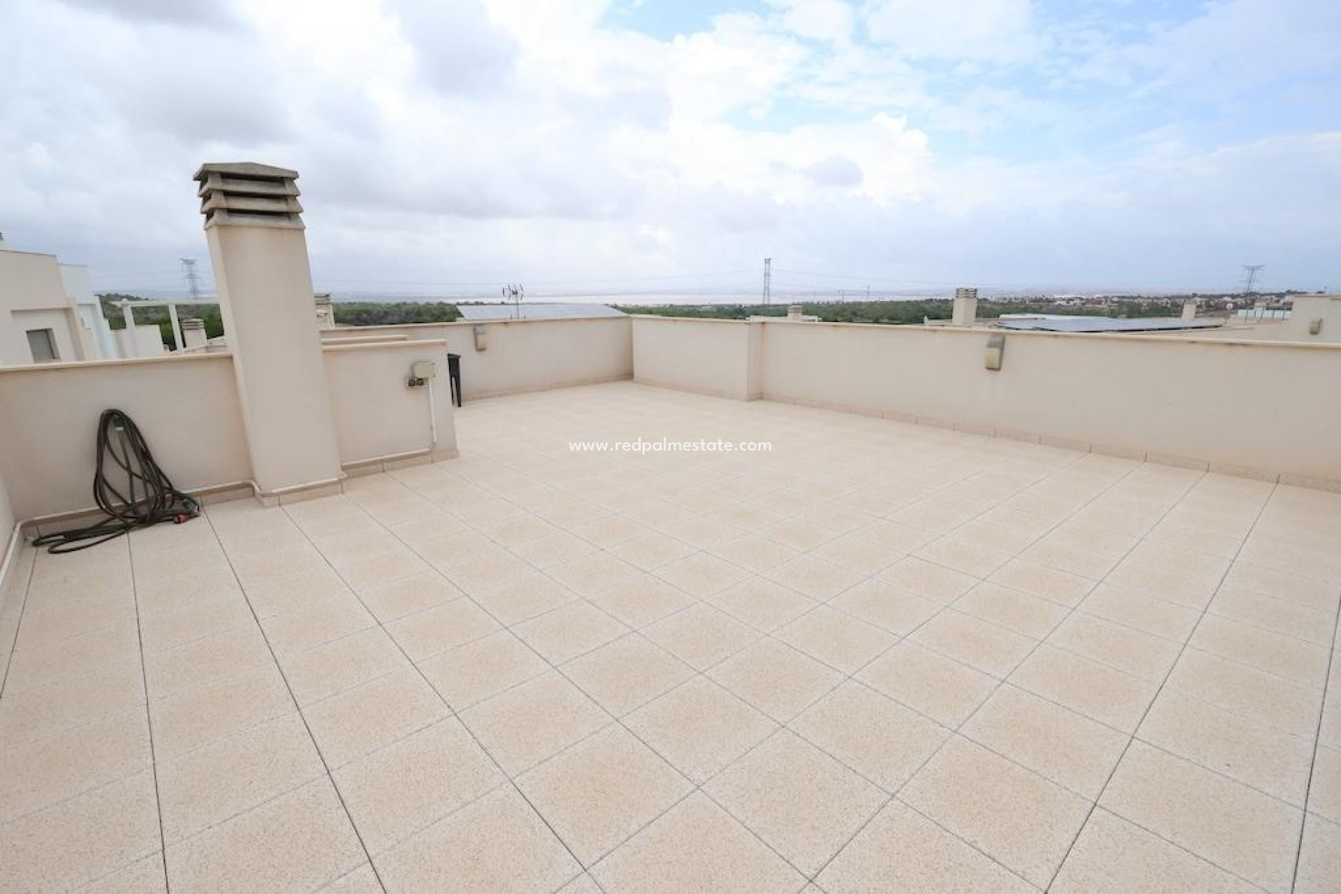 Reventa - Villa -
Orihuela Costa