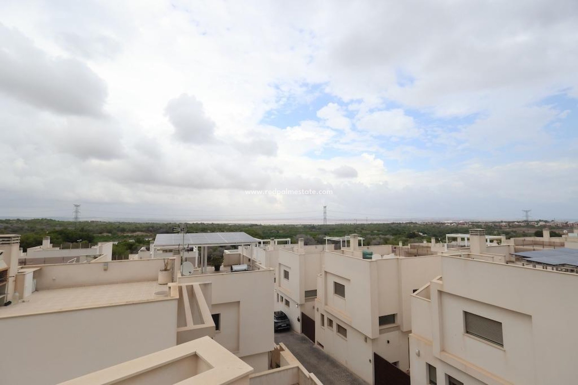 Reventa - Villa -
Orihuela Costa