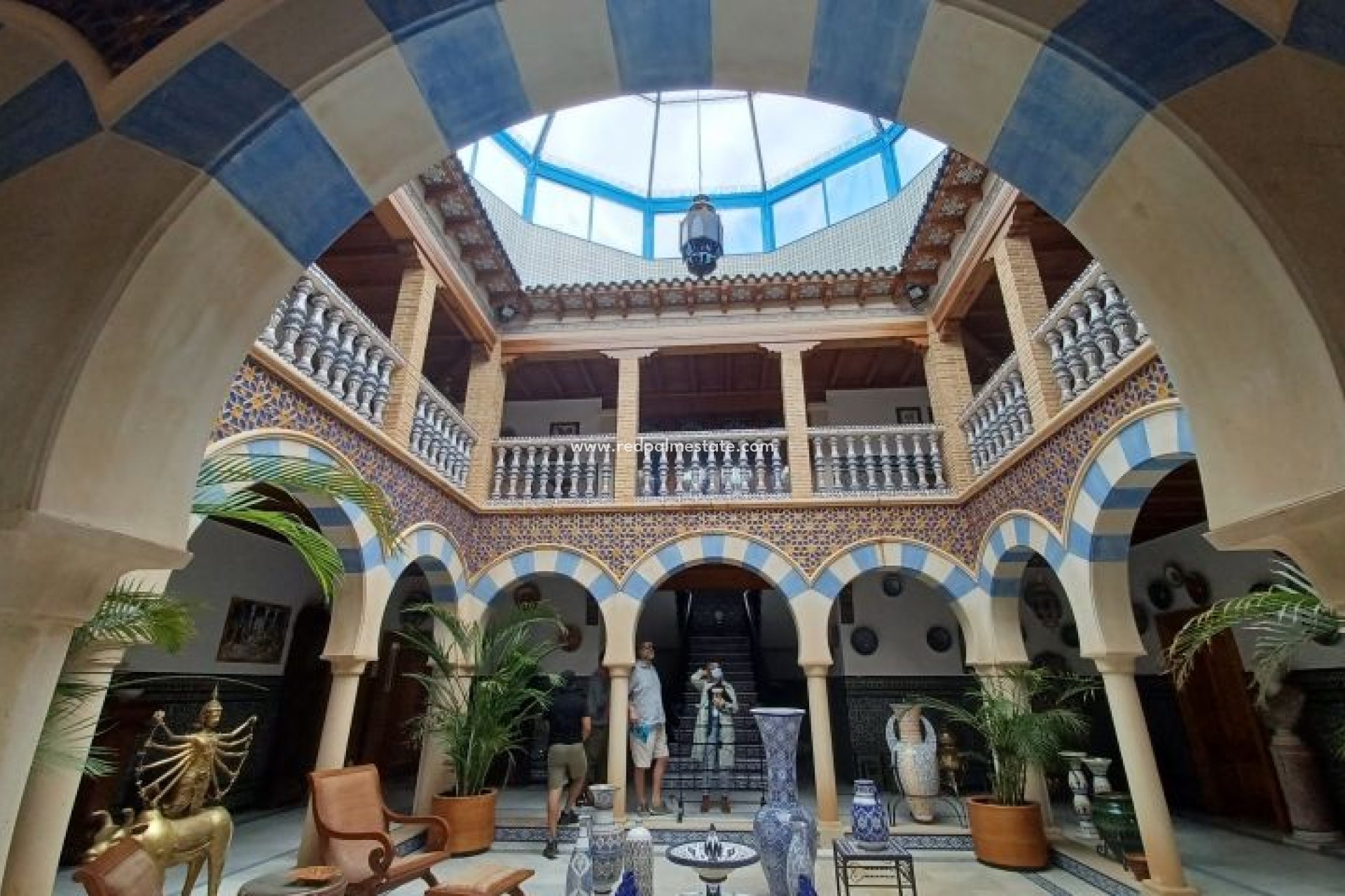 Reventa - Villa -
Orihuela Costa