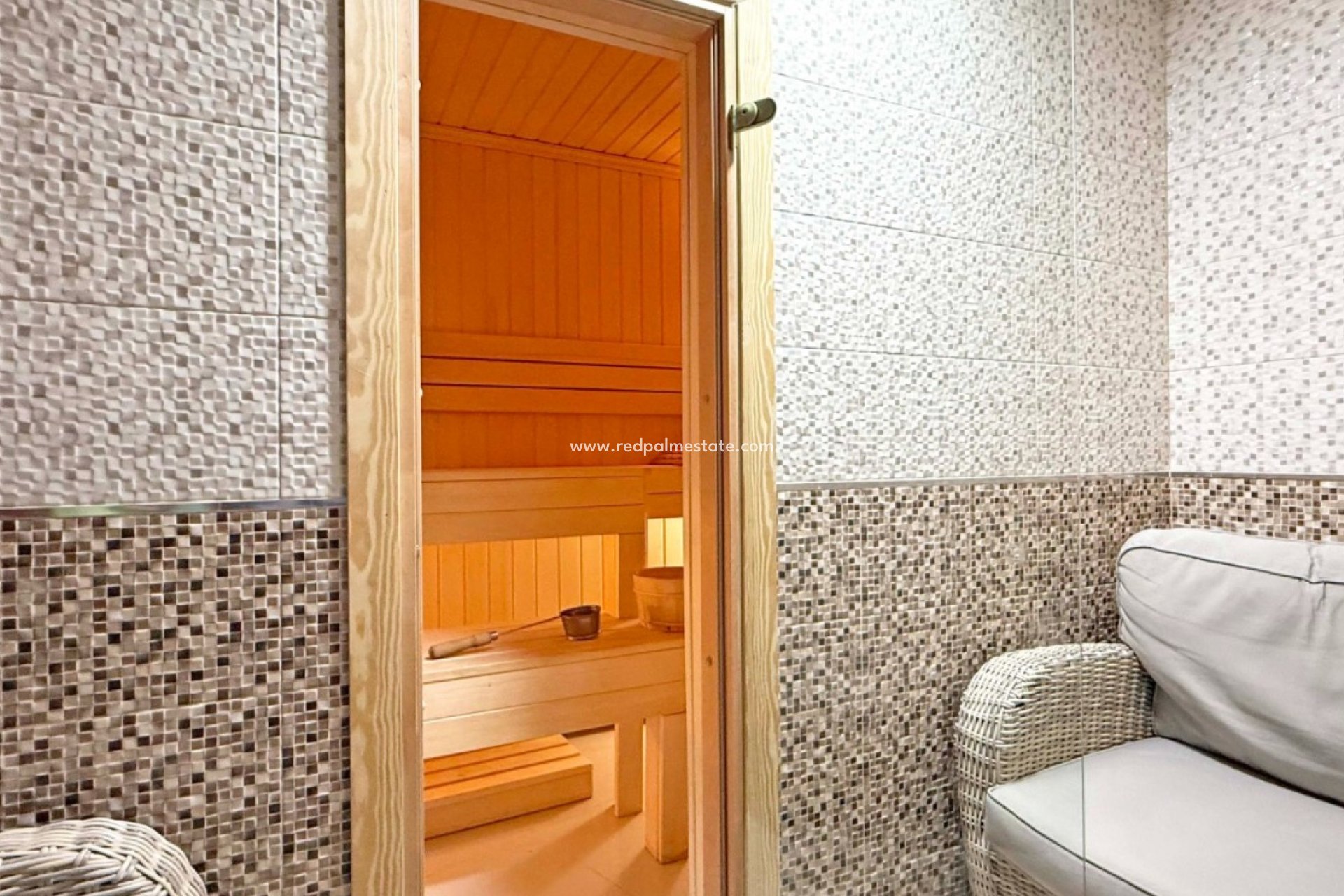 Reventa - Villa -
Orihuela Costa