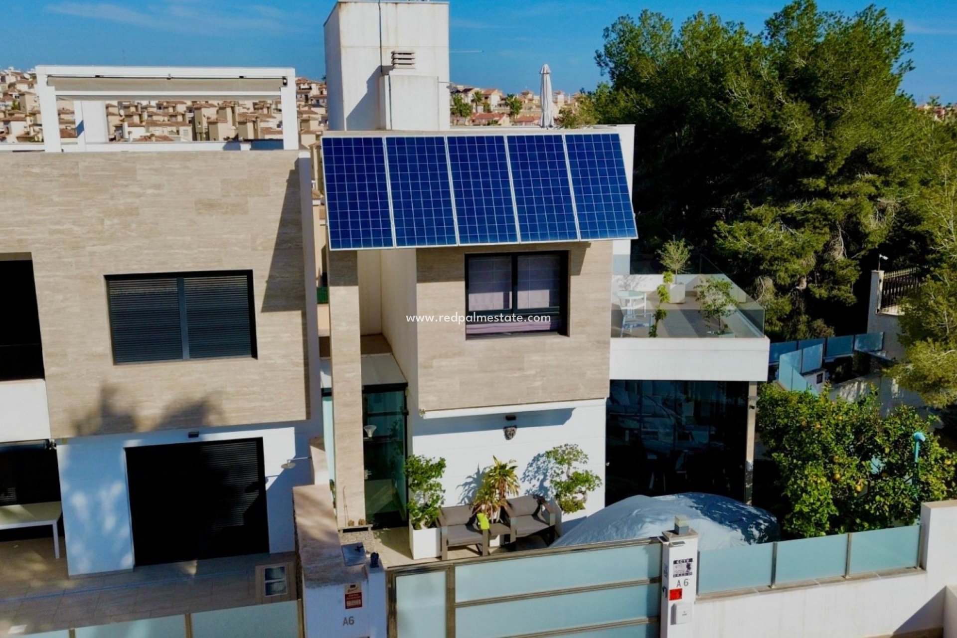 Reventa - Villa -
Orihuela Costa