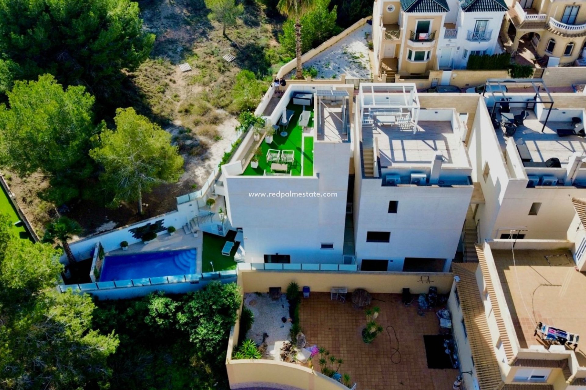 Reventa - Villa -
Orihuela Costa